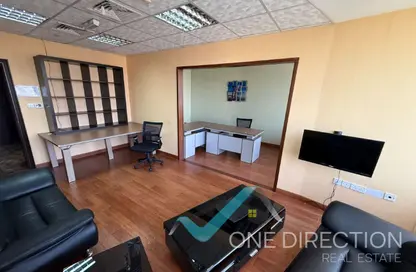 Office Space - Studio - 1 Bathroom for rent in Gold Tower (Au Tower) - JLT Cluster I - Jumeirah Lake Towers - Dubai