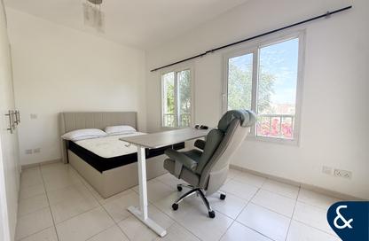 Villa - 2 Bedrooms - 3 Bathrooms for rent in Springs 11 - The Springs - Dubai Villa - 2 Bedrooms - 3 Bathrooms for rent in Springs 11 - The Springs - Dubai