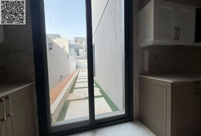 156369562 - Property Image 3