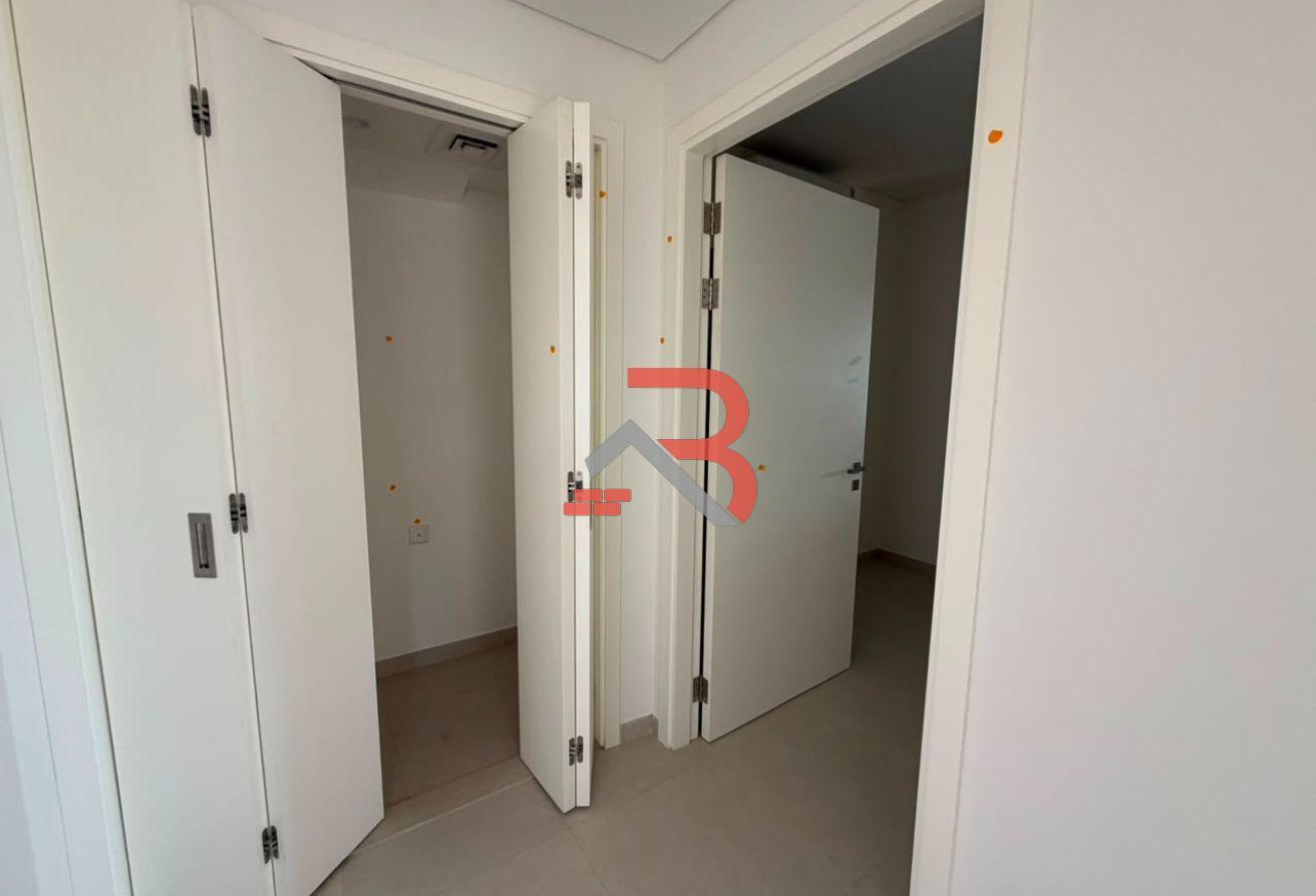 Motivated Owner | Corner | Close to Pool & Park photo 15
