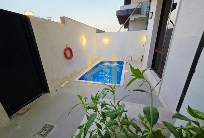 144189440 - Property Image 3