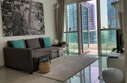 Apartment - 1 Bedroom - 2 Bathrooms for sale in Marina Pinnacle - Dubai Marina - Dubai