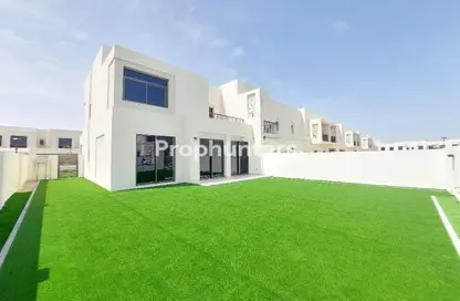 تاون هاوس - 4 غرف نوم - 4 حمامات للبيع في شمس تاون هاوسيس - تاون سكوير - دبي