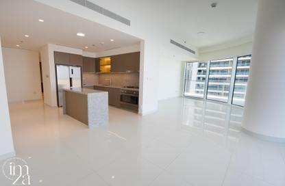 Apartment - 3 Bedrooms - 4 Bathrooms for sale in Grand Bleu Tower 1 - Emaar Beachfront - Dubai Harbour - Dubai