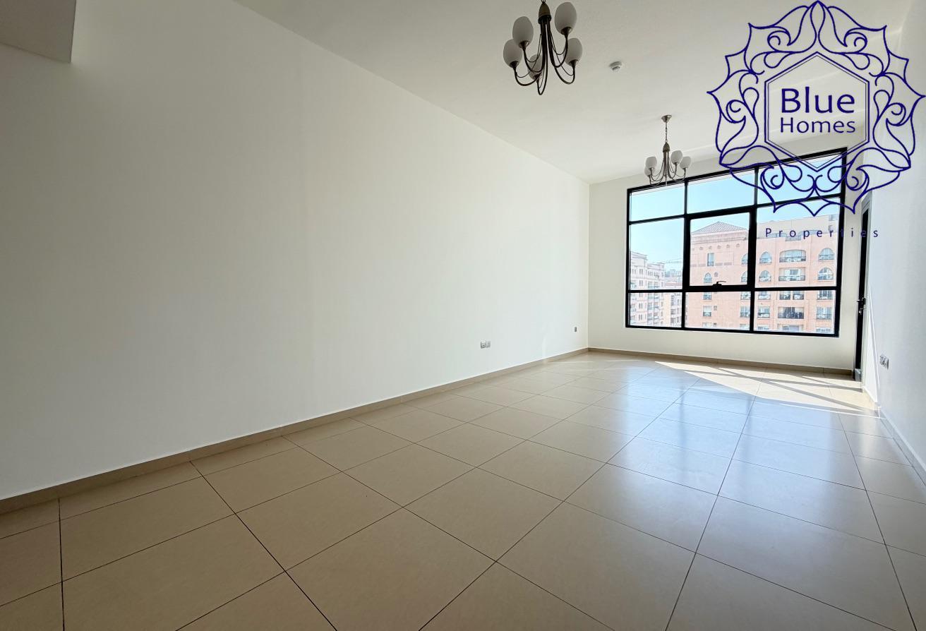 Spacious 3BHK | 21 Days Free| 12 Cheques photo 2