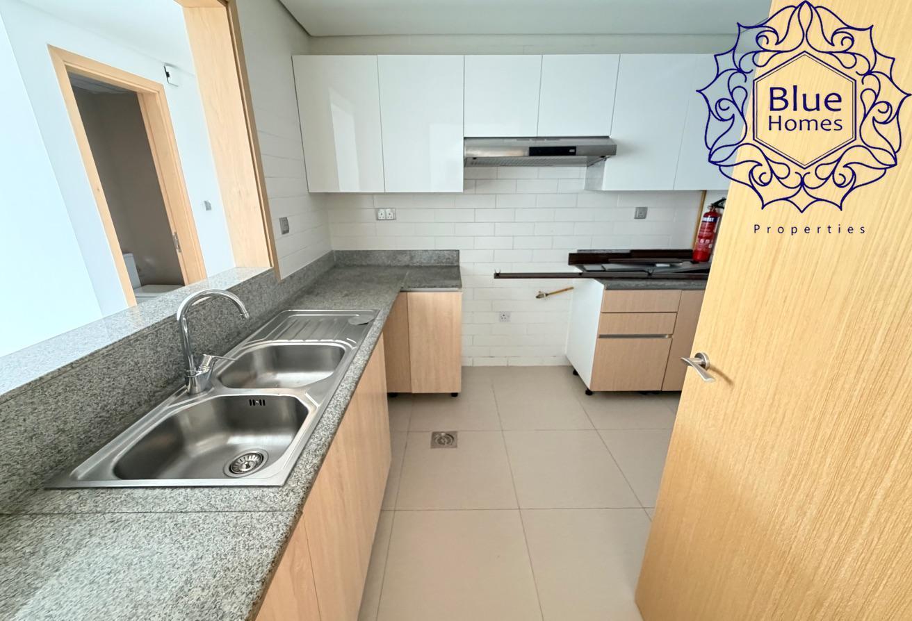 Spacious 3BHK | 21 Days Free| 12 Cheques photo 13