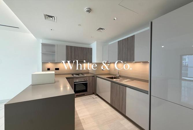 62062093 - Property Image 2