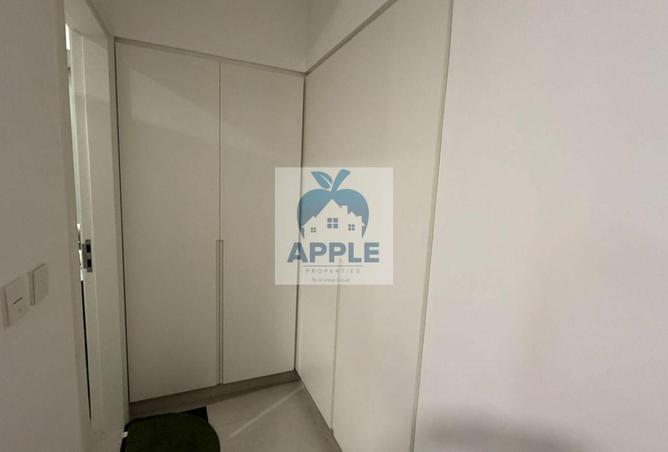 81120226 - Property Image 2