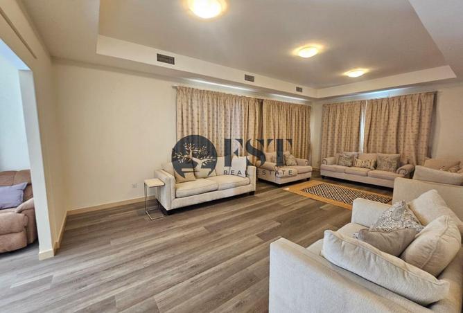 2Oic5qdkDw0 - Property Image 3