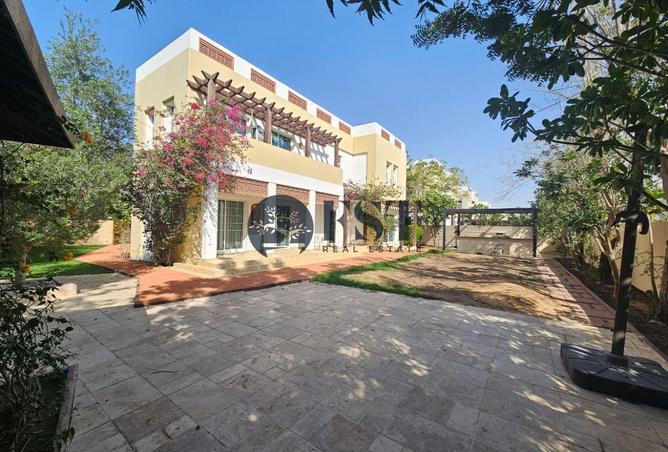 2Oic5qdkDw0 - Property Main Image