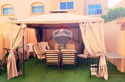 تاون هاوس - 2 غرف نوم - 3 حمامات للايجار في طراز عربي - فيلات الريف - الريف - أبوظبي