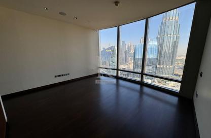 Apartment - 3 Bedrooms - 4 Bathrooms for rent in Burj Khalifa - Burj Khalifa Area - Downtown Dubai - Dubai
