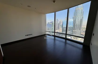 Apartment - 3 Bedrooms - 4 Bathrooms for rent in Burj Khalifa - Burj Khalifa Area - Downtown Dubai - Dubai