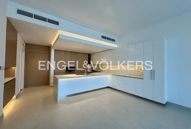 122900607 - Property Image 2