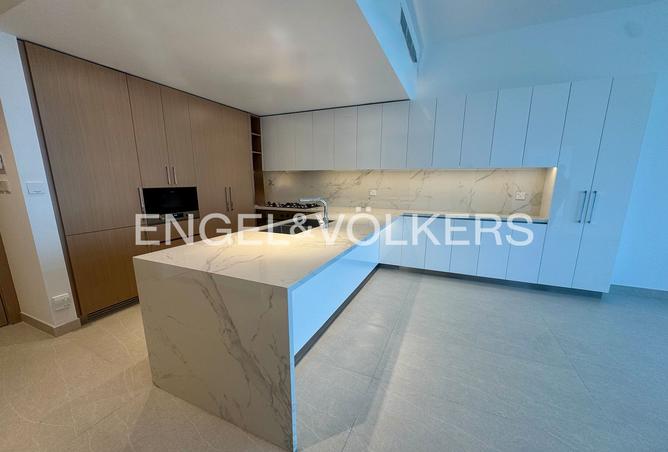 122900607 - Property Image 3