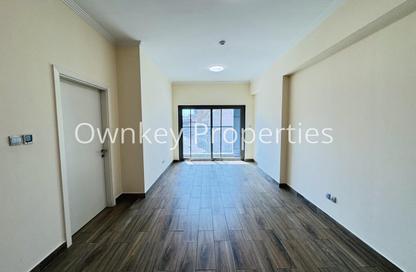 Apartment - 1 - 2 for rent in Flamingo Building - District 15 - Jumeirah Village Circle - Dubai Apartment - 1 - 2 for rent in Flamingo Building - District 15 - Jumeirah Village Circle - Dubai