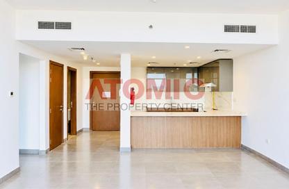 Apartment - 2 - 3 for rent in The Edge - Dubai Investment Park 1 (DIP 1) - Dubai Investment Park (DIP) - Dubai