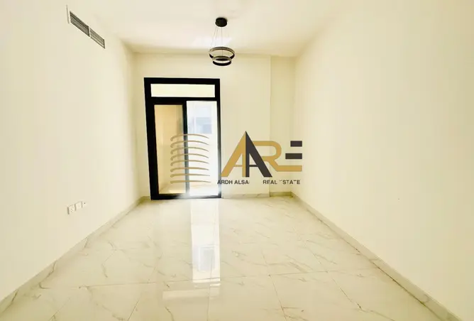 118574042 - Property Image 2