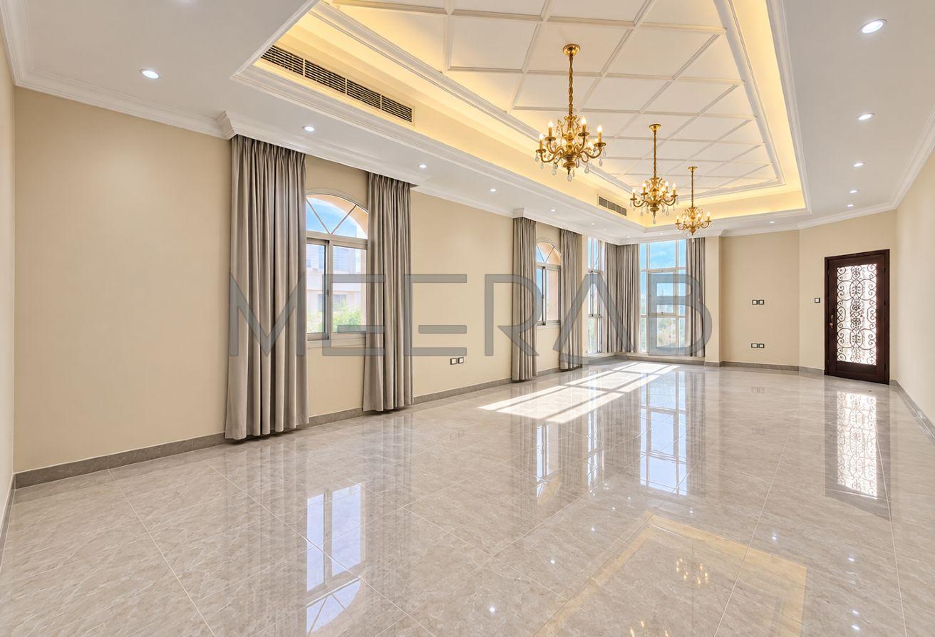 WELL MAINTIANED | SPACIOUS VILLA | SERVANT BLOCK photo 5