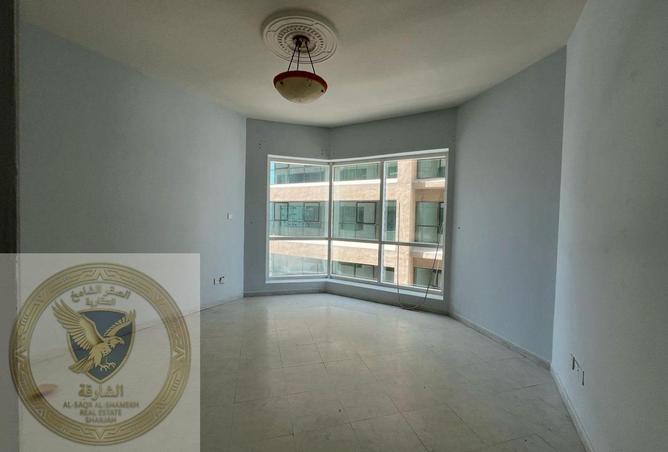 102820730 - Property Image 3