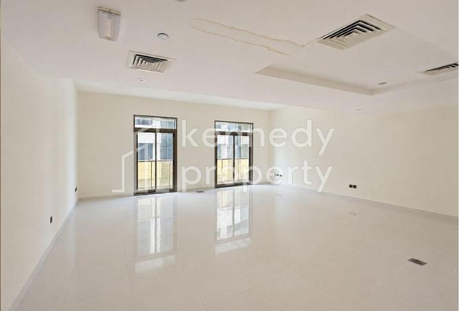 110524109 - Property Image 3