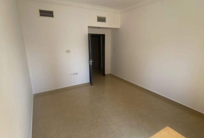 74247199 - Property Image 2