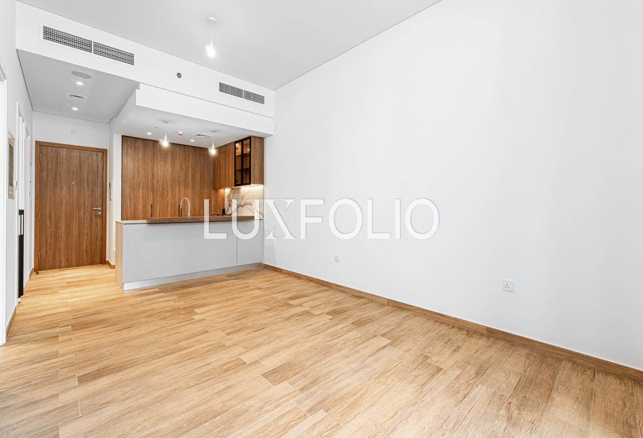 Multiple Cheque | Large Layout | Vacant Now photo 2
