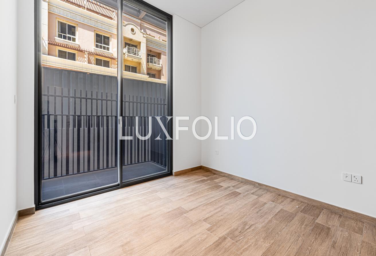 Multiple Cheque | Large Layout | Vacant Now photo 9