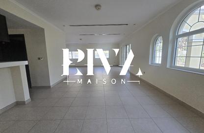Villa - 3 - 3 for rent in District 7 - Jumeirah Park - Dubai