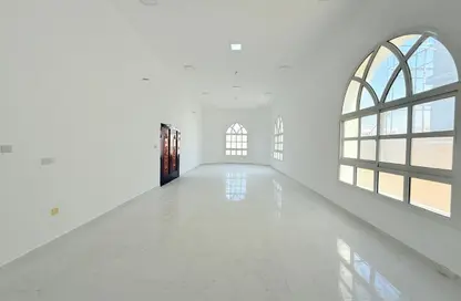 فيلا - 8 غرف نوم - 8 حمامات للايجار في العوير 1 - العوير - دبي