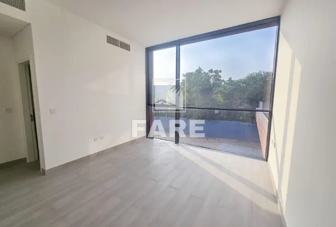 156105595 - Property Image 3