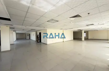 مركز أعمال - استوديو - 2 حمامات للايجار في كورنيش راس الخيمة - رأس الخيمة