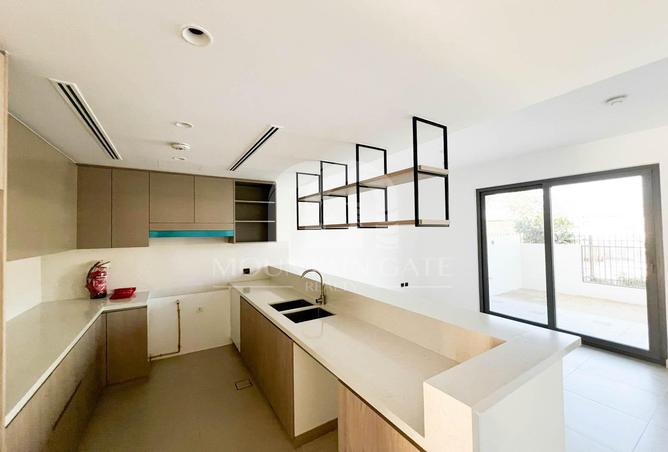 65557410 - Property Image 3