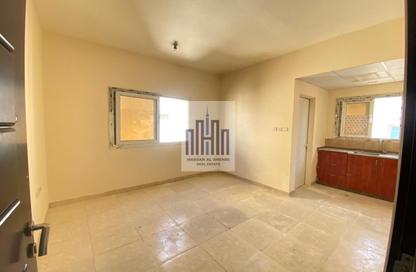 Apartment - Studio - 1 Bathroom for rent in Fire Station Road - Muwaileh - Sharjah