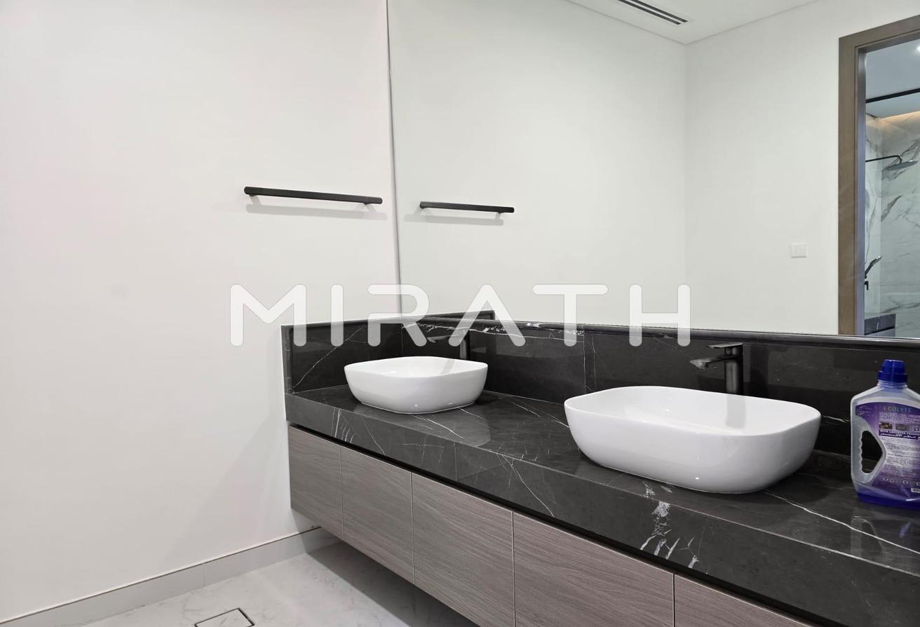 SPACIOUS 6BR VILLA | MODERN DESIGN | KHAWANEEJ 1 photo 13