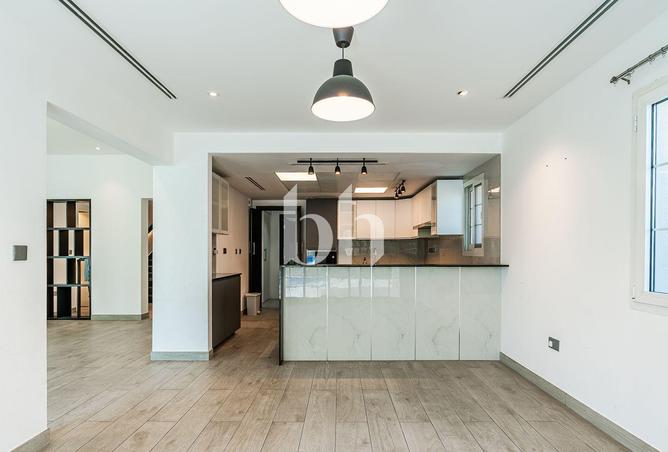 103241554 - Property Image 3