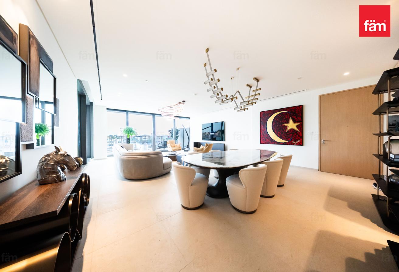Exclusive | Brand New | Full Canal View photo 5