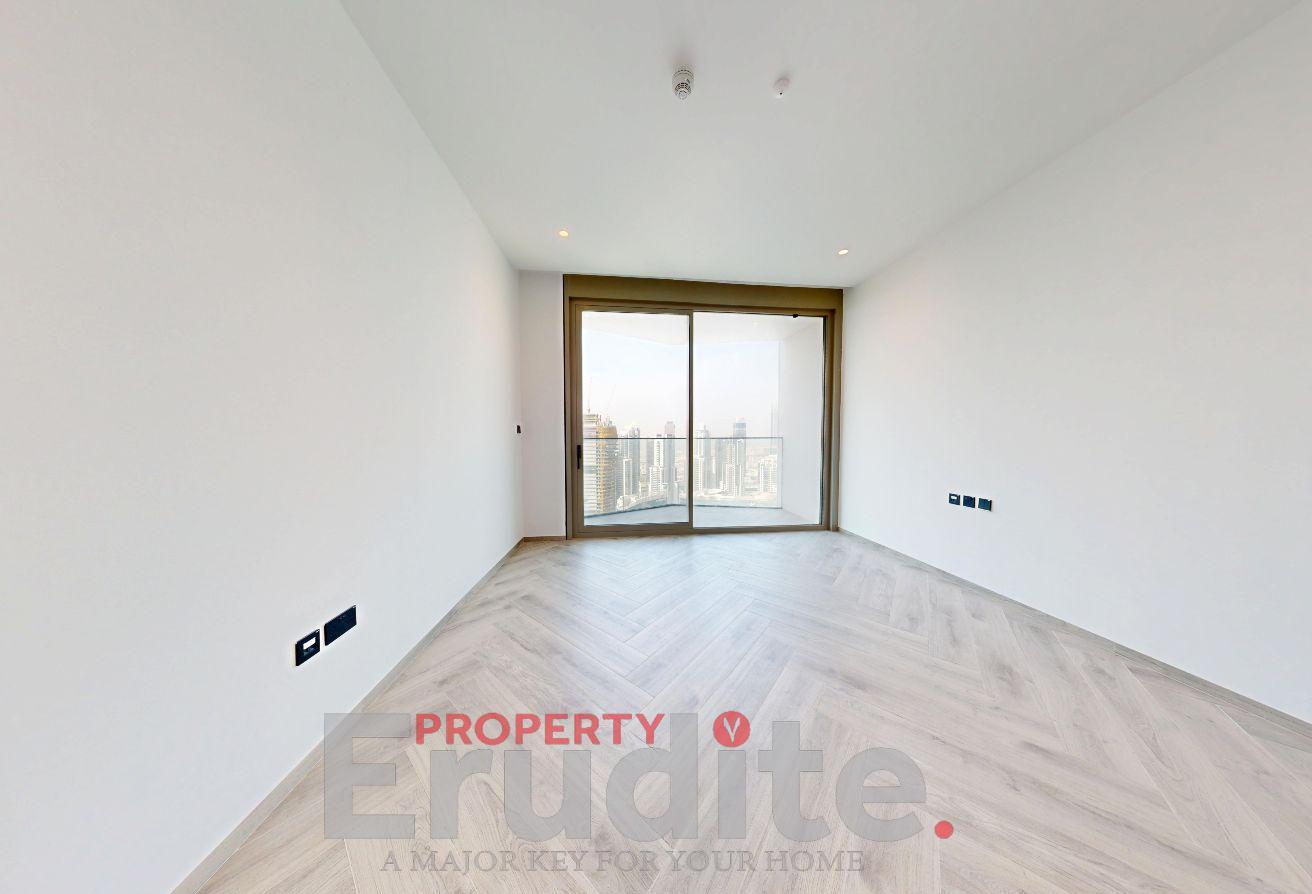 Burj Khalifa View / Brand New /Luxury Living photo 2
