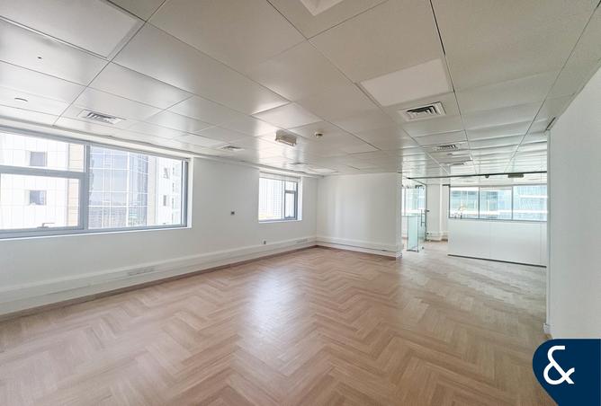 129735512 - Property Main Image