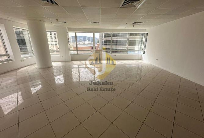 84877810 - Property Image 3