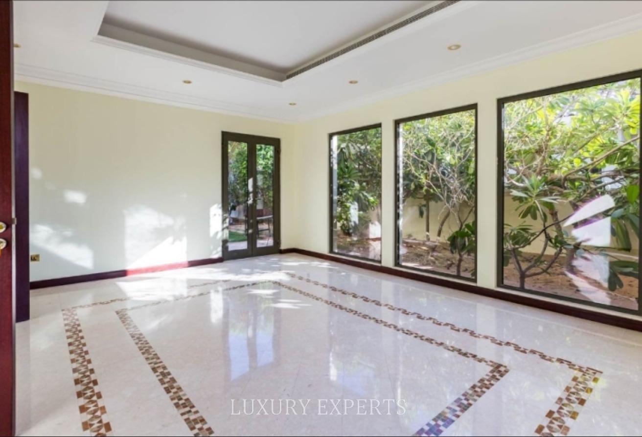 Atrium 5BR Villa I Burj Al Arab View photo 8