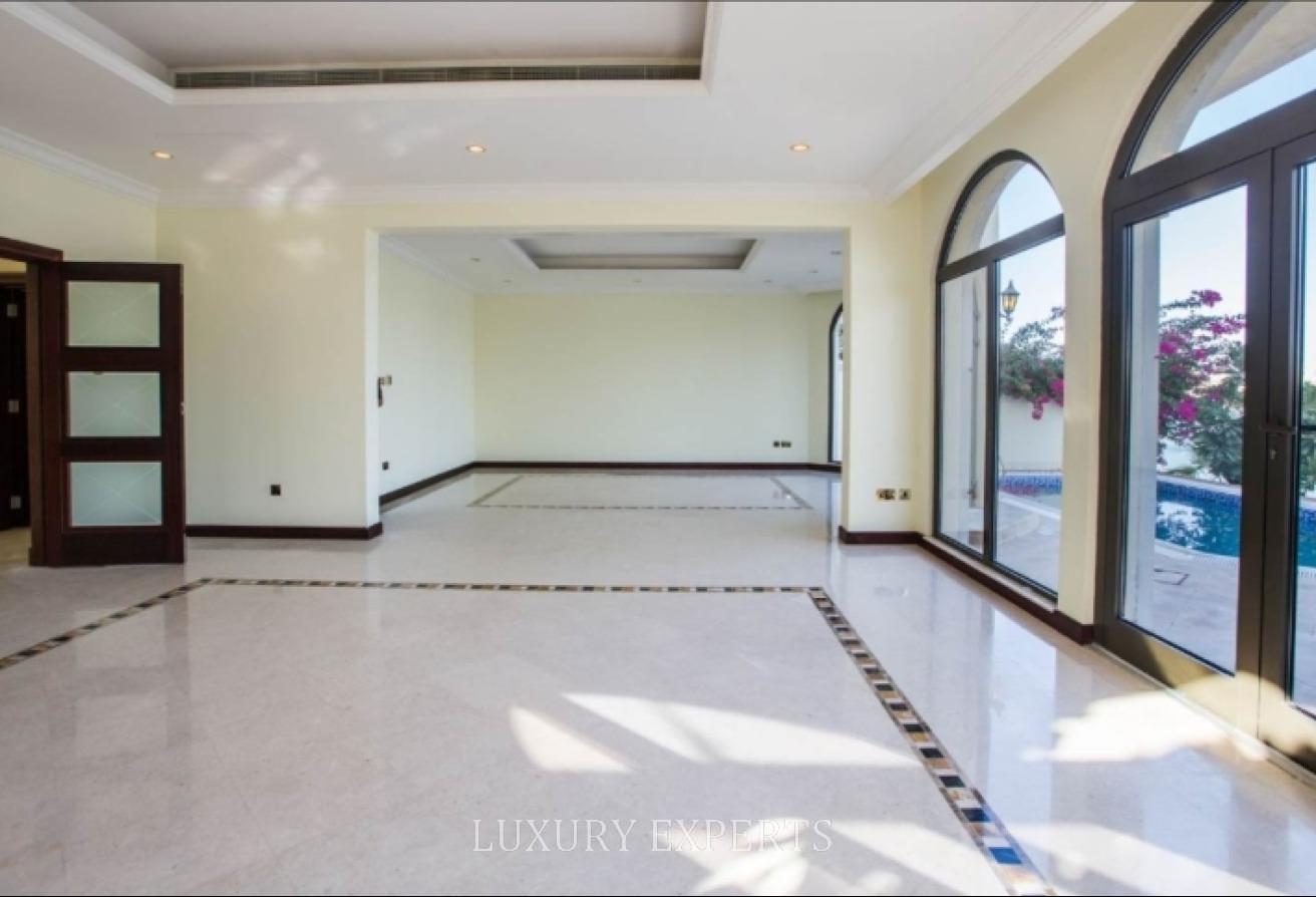 Atrium 5BR Villa I Burj Al Arab View photo 6