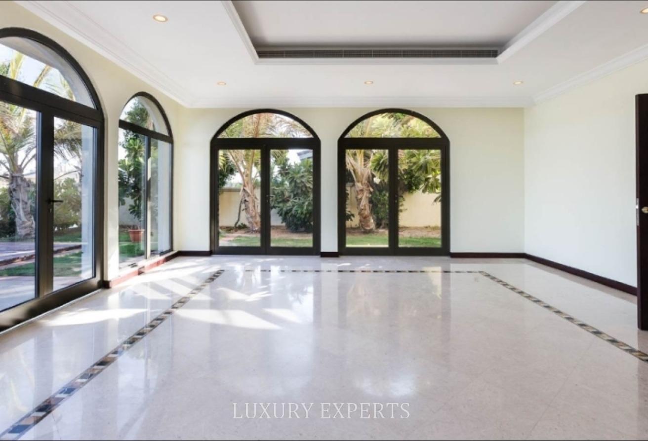 Atrium 5BR Villa I Burj Al Arab View photo 4