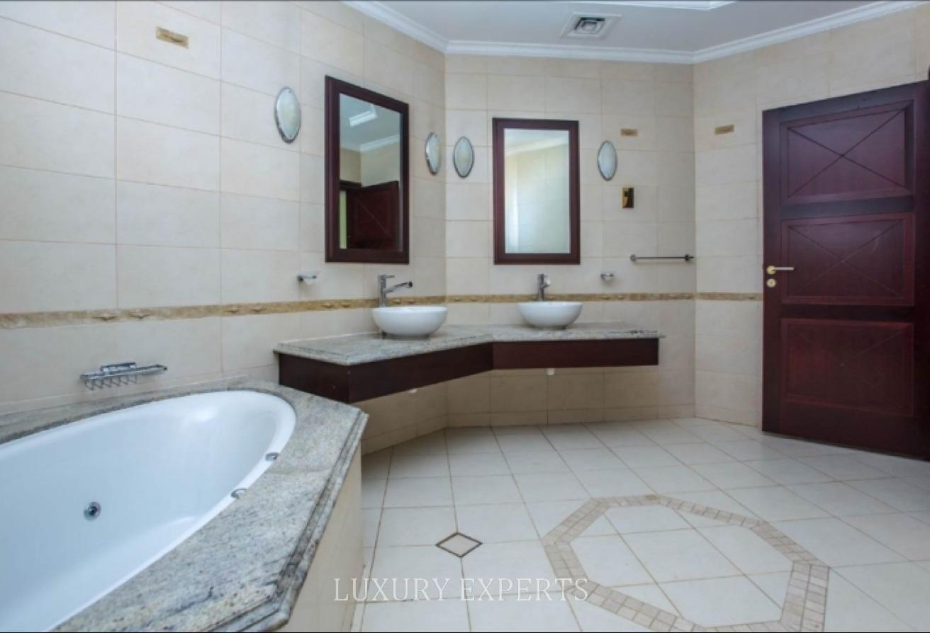 Atrium 5BR Villa I Burj Al Arab View photo 11