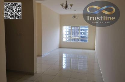 Apartment - 1 - 2 for sale in Lake View Tower 4 - Lake View Towers - Emirates City - Ajman