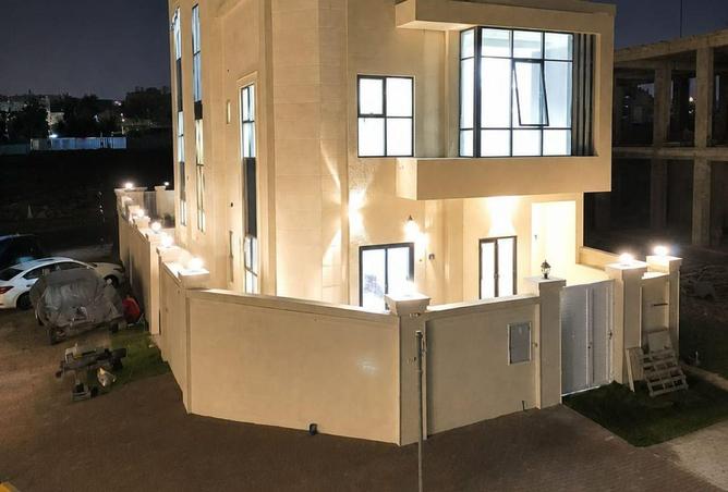 105536172 - Property Image 2