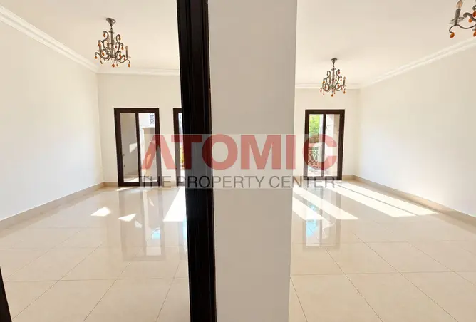 154593975 - Property Image 2