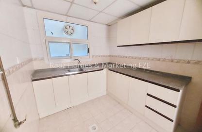 Apartment - 1 - 1 for rent in Al Plaza Building - Al Ghuair - Al Gharb - Sharjah Apartment - 1 - 1 for rent in Al Plaza Building - Al Ghuair - Al Gharb - Sharjah
