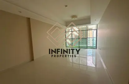 Apartment - 2 Bedrooms - 3 Bathrooms for sale in Gulfa Towers - Al Rashidiya 1 - Al Rashidiya - Ajman