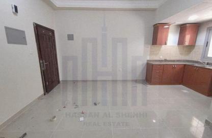 Apartment - Studio - 1 Bathroom for rent in Muwailih Building - Muwaileh - Sharjah